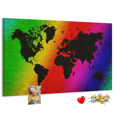 Kurkbord wereldkaart in regenboogkleuren