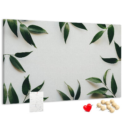Prikbord met een delicate en minimalistische bladerenprint