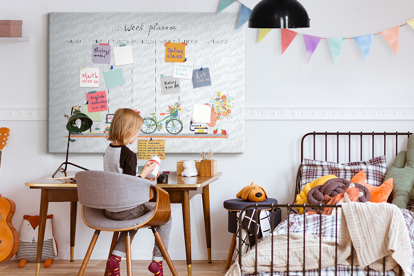 Prikbord kleurrijke weekplanner met kantoorthema's