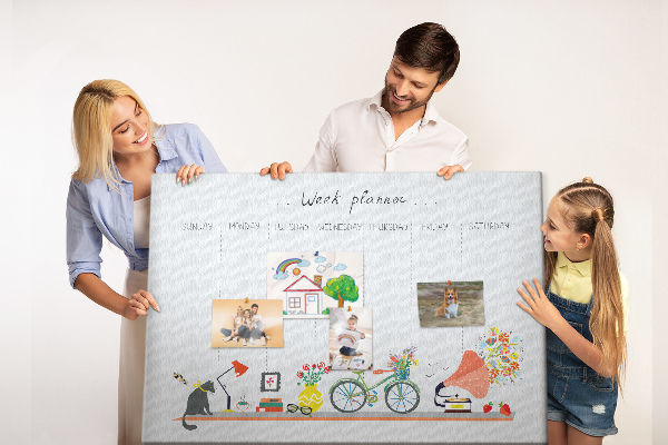 Prikbord kleurrijke weekplanner met kantoorthema's