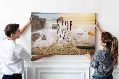 Kurk prikbord met een motief dat inspireert tot activiteiten aan zee