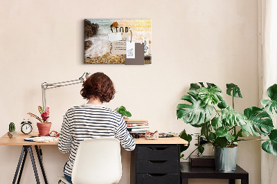 Kurk prikbord met een motief dat inspireert tot activiteiten aan zee