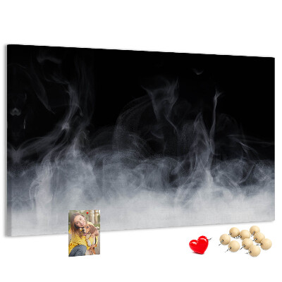 Prikbord sensuele dans van mist op een zwarte achtergrond