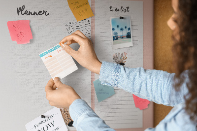 Kurkbord stijlvolle planner met bloemenaccenten