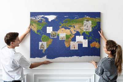 Wereldkaart prikbord met gekleurde spelden