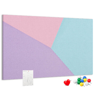 Prikbord met geometrische vormen in pastelkleuren