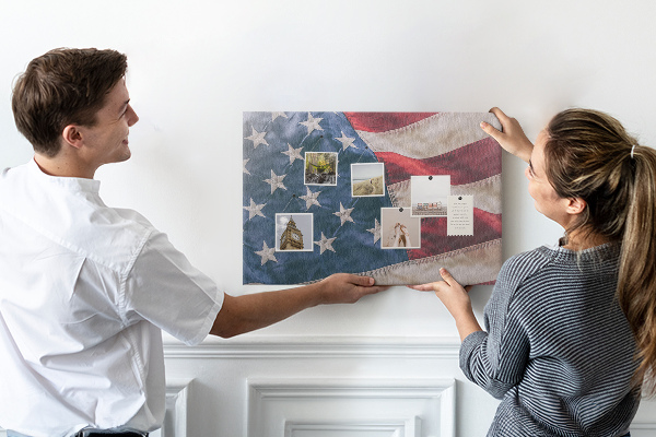 Kurkbord met Amerikaanse vlag en opvallende sterren