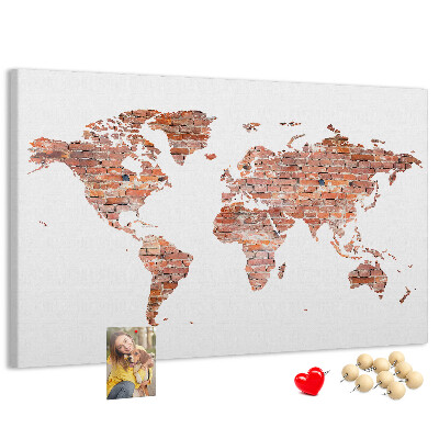 Prikbord wereldkaart in baksteenstijl