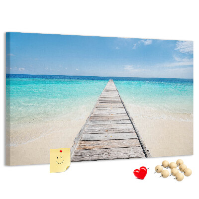 Prikbord met een rustige pier in een tropisch paradijs