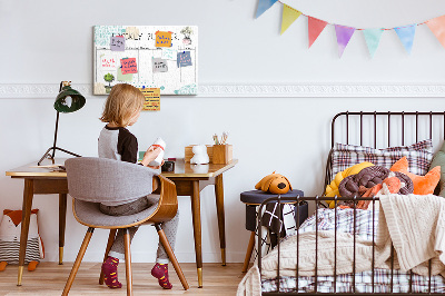 Kurkbord kleurrijke weekplanner met plantenprint
