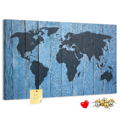 Wereldkaart op een houten achtergrond prikbord