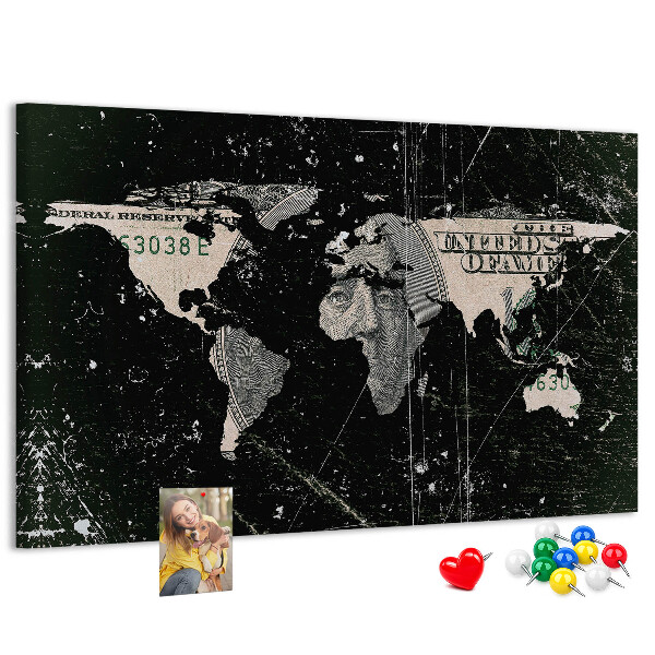 Prikbord met een wereldkaart op een dollarbiljet