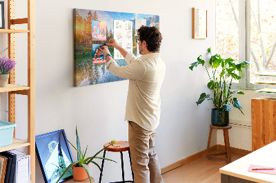 Kurk prikbord met een schilderachtig berglandschap en een meer