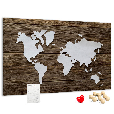 Kurk prikbord met een wereldkaart op een houten achtergrond
