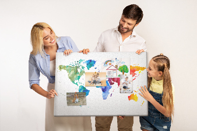 Kleurrijke aquarel wereldkaart prikbord