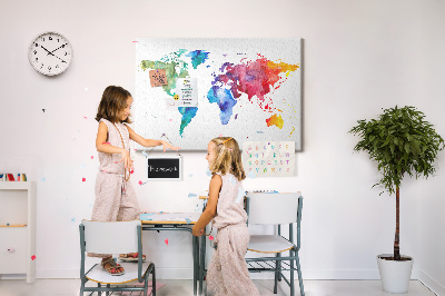 Kleurrijke aquarel wereldkaart prikbord