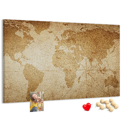 Prikbord met kaart van de oude wereld op een bruine achtergrond