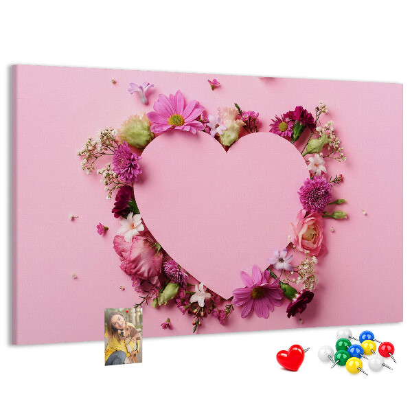 Prikbord met hartvormig bloemenpatroon