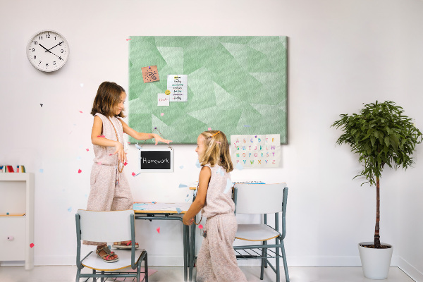 Kurkbord met abstract patroon in groene tinten