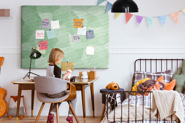 Kurkbord met abstract patroon in groene tinten