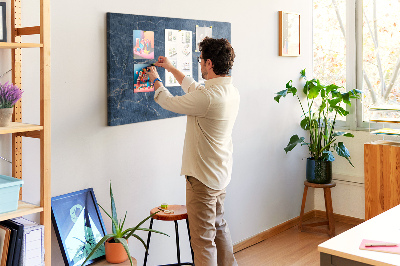 Prikbord marineblauw marmer met lichte aderen