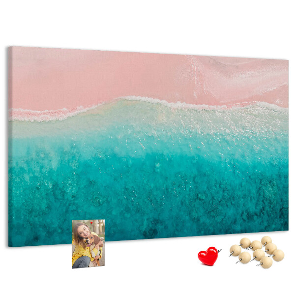 Prikbord oceaangolven op een roze achtergrond