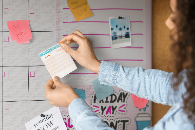 Kurkbord kleurrijke maandplanner met motieven