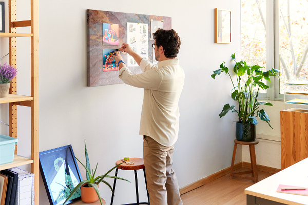 Prikbord abstract patroon in pasteltinten