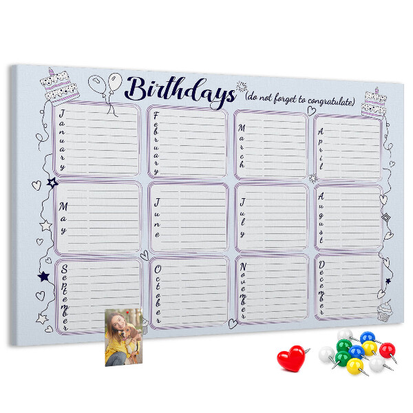 Verjaardagskalender met kleurrijke accenten en prikbord