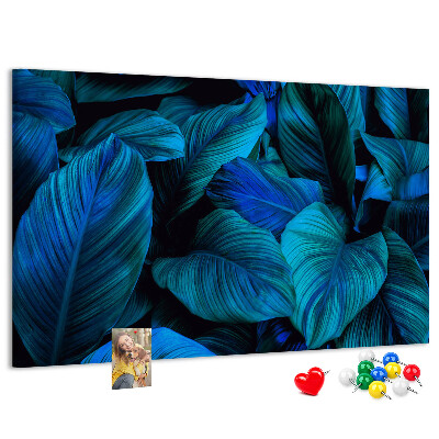 Kurk prikbord met intense bladeren in blauwe tinten