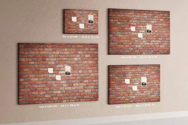 Prikbord met print van een bakstenen muur in warme tinten