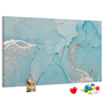 Prikbord met blauw marmerpatroon en fijne adertjes