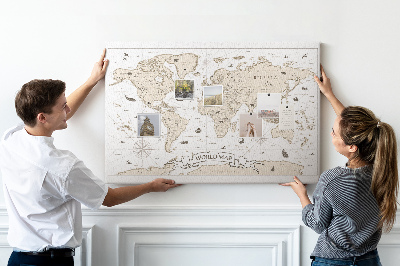Kurkbord met een kaart van de oude wereld en geografische details