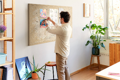 Kurk prikbord met kaart van de oude wereld met geografische details