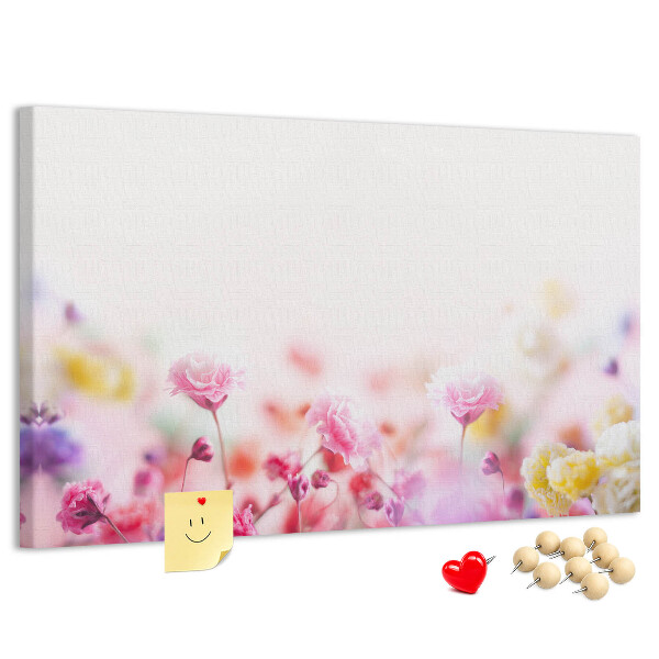 Kurkbord met bloemenpatroon in pasteltinten