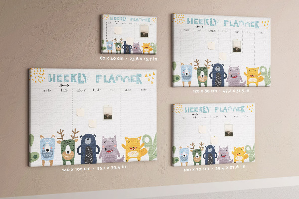 Kurkbord met kleurrijke weekplanner en dierenprint