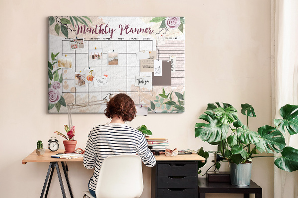 Kurken prikbord maandkalender met bloemenaccenten