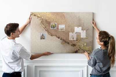 Kurk prikbord met abstract landschap met gouden accenten