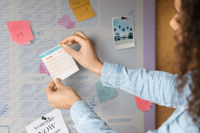 Kurk prikbord jaarplanner in pastelkleuren