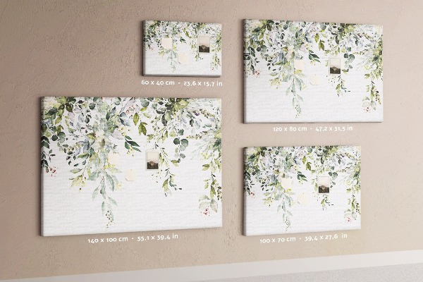 Kurken prikbord met een motief van groene bladeren en tere bloemen