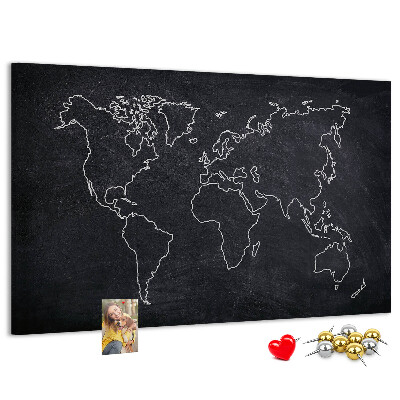 Kurk prikbord met een wereldkaart op een schoolbordachtergrond