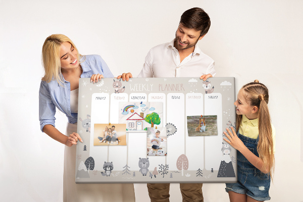 Kurkbord met bosdieren op de weekplanner
