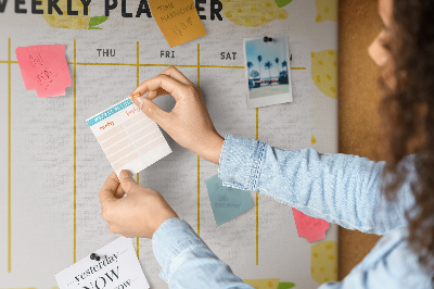 Weekkalender met een citroenmotief en kurk prikbord
