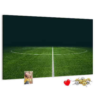 Kurk prikbord voetbalveld met belijning en gras