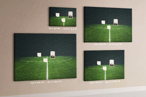 Kurk prikbord voetbalveld met belijning en gras