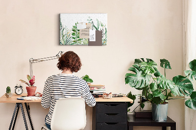 Kurkbord met tropische bladeren in delicate tinten