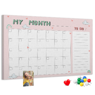 Kurken prikbord roze kalender met wolkjes en hartjes