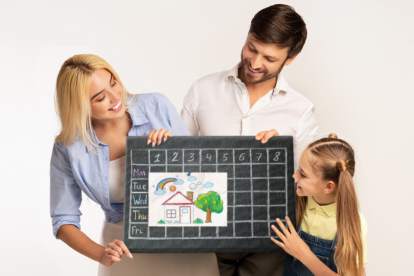 Prikbord met gekleurde blokken