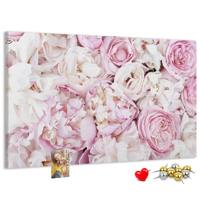 Prikbord met bloemenpatroon in verschillende tinten roze