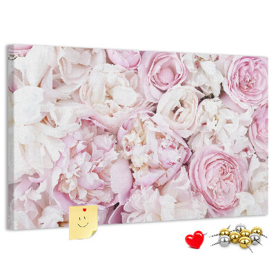 Prikbord met bloemenpatroon in verschillende tinten roze